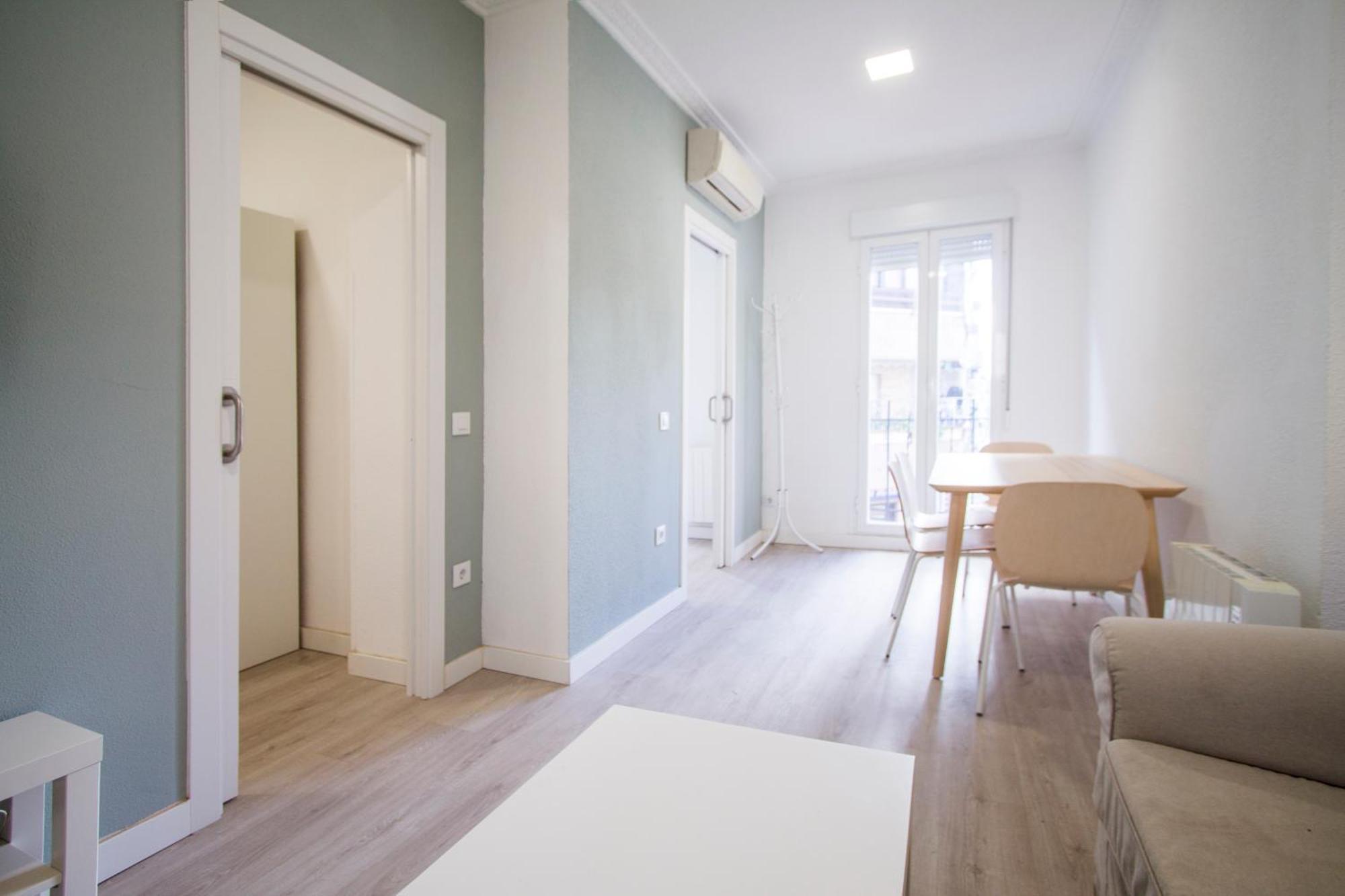 Apartamentos Tetuan Sandino Madrid Exteriér fotografie