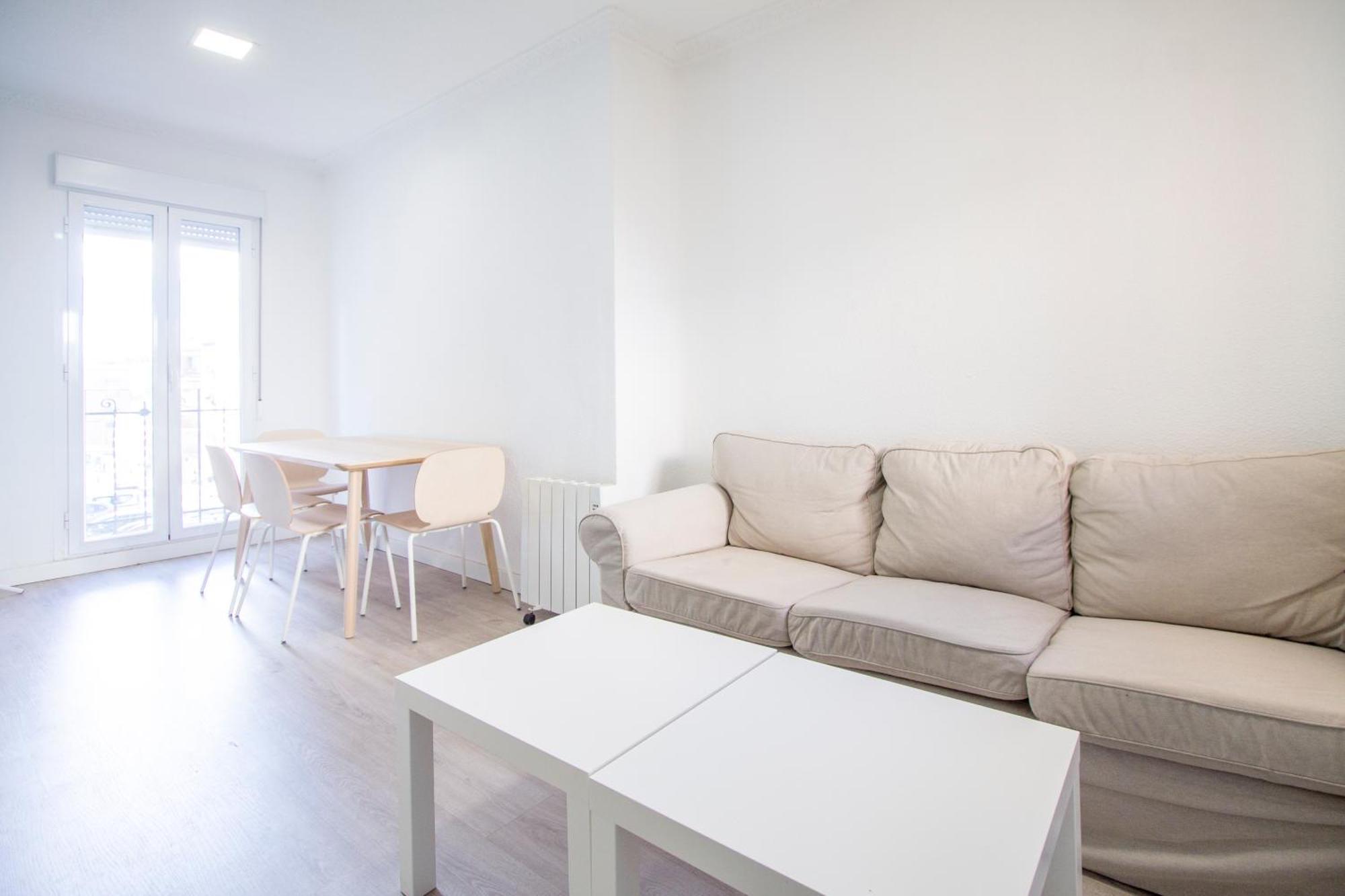 Apartamentos Tetuan Sandino Madrid Exteriér fotografie