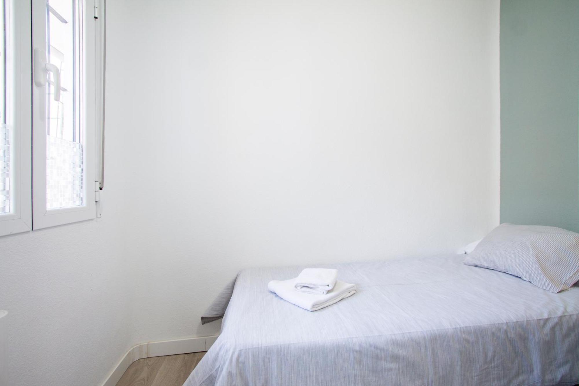 Apartamentos Tetuan Sandino Madrid Exteriér fotografie