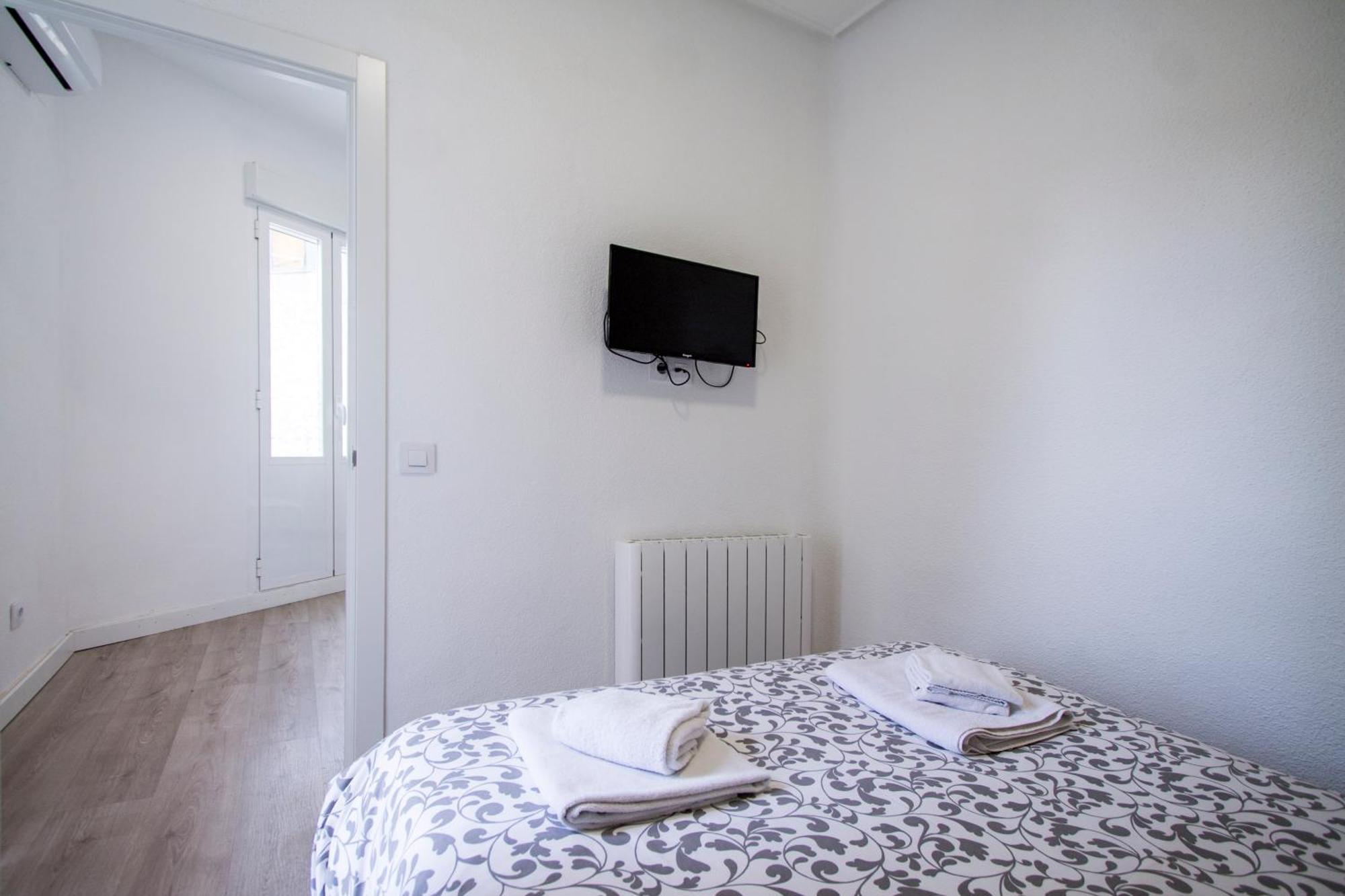 Apartamentos Tetuan Sandino Madrid Exteriér fotografie