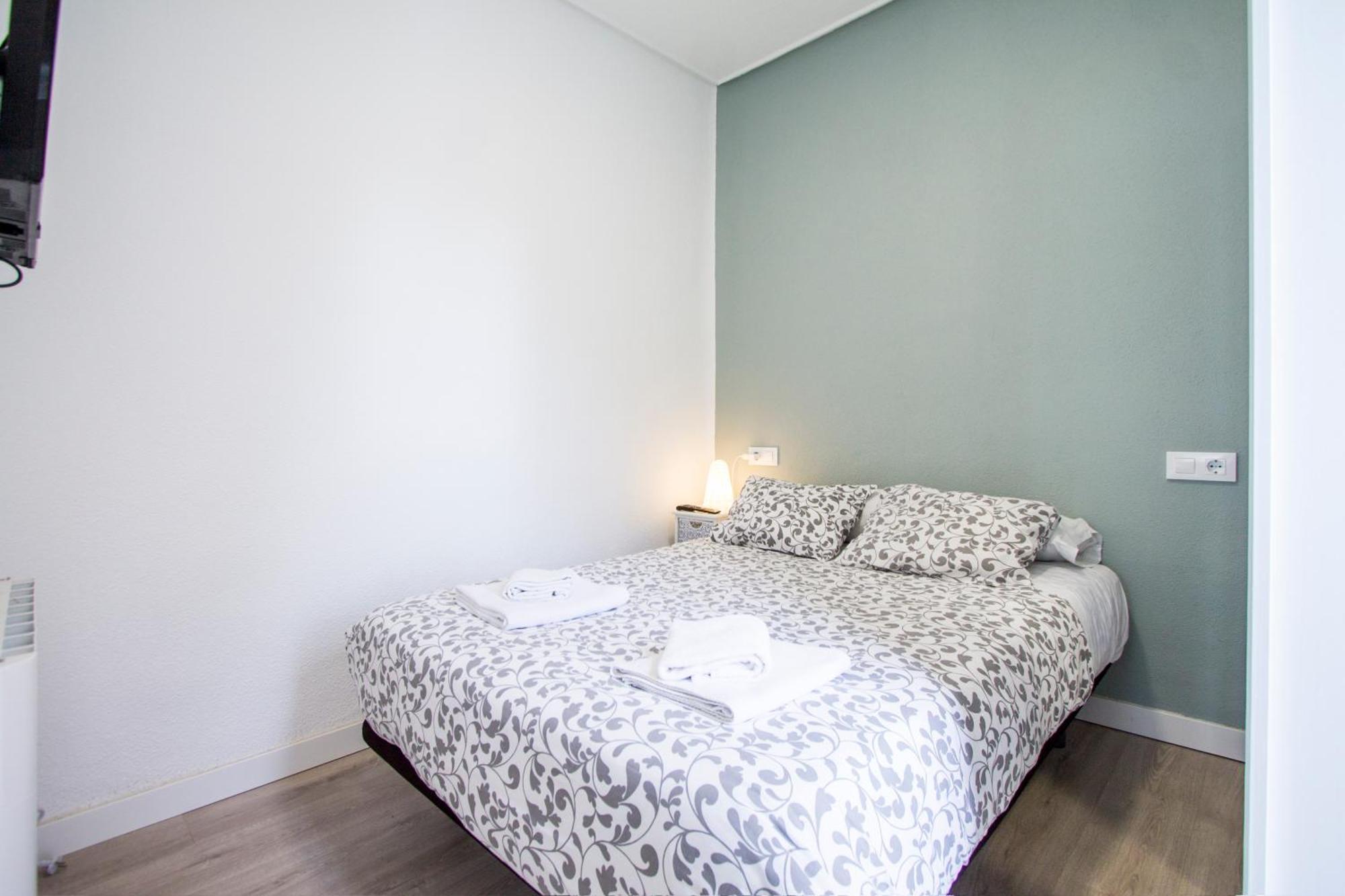 Apartamentos Tetuan Sandino Madrid Exteriér fotografie